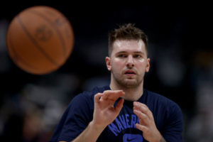 Luka Doncic podría volver ante Milwaukee Bucks