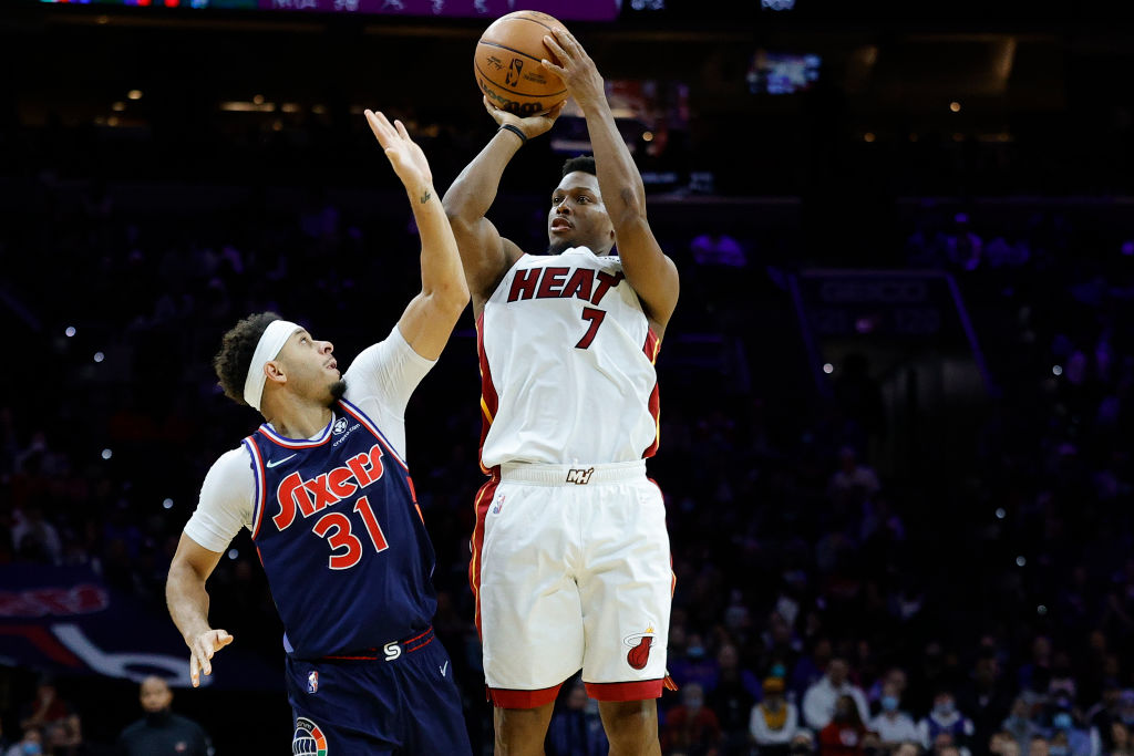 Las bajas no impiden a los Heat ganar en Philadelphia
