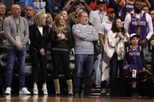 Los Suns abren una línea interna para denunciar la toxicidad laboral