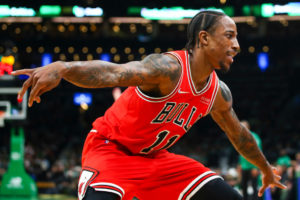 Locura DeRozan: nuevo triple en el último segundo y victoria para Chicago