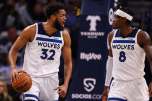 40 puntos de Towns para el cuarto triunfo consecutivo de Minnesota