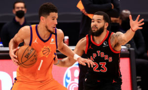 Phoenix frena el buen momento de los Raptors