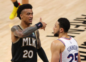 ¿Conversaciones entre 76ers y Hawks por Simmons y Collins?