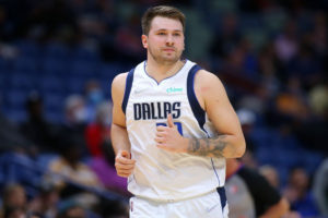 Luka Doncic regresa a la acción rozando el triple-doble