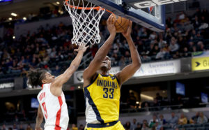Myles Turner estará al menos dos semanas de baja