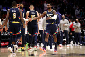 Denver quiere reforzar los puestos de alero y pívot