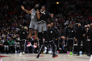 Contundente victoria de los Nets en Chicago