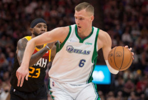 Dallas traspasa a Kristaps Porzingis a los Wizards