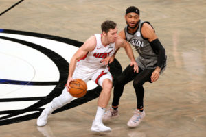 Goran Dragic llega a los Brooklyn Nets como agente libre