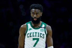 Boston vive su mejor momento: quinta victoria consecutiva