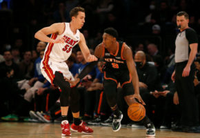 R.J. Barrett cosecha un nuevo récord de 46 puntos, pero los Knicks caen ante Miami