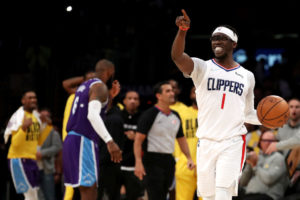 Los Clippers se imponen una vez más a los Lakers en el duelo angelino