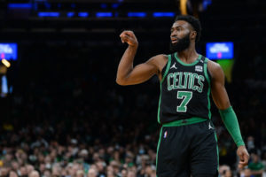 Los Celtics, líderes del Este tras aplastar a Minnesota