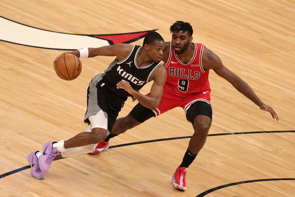 Чикаго буллз сакраменто кингз. Сакраменто Кингз. Фокс Сакраменто. Bulls vs Kings.