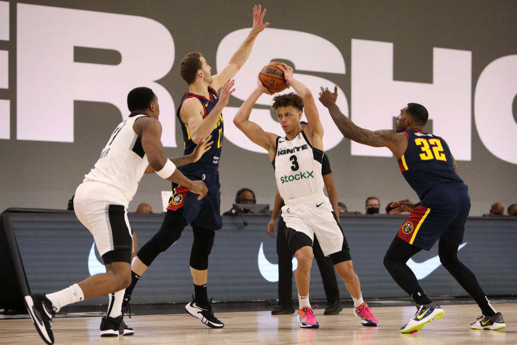 Boston se hace con los servicios de Nik Stauskas