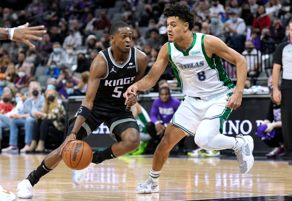 De'Aaron Fox y Domantas Sabonis podrían no jugar más esta temporada