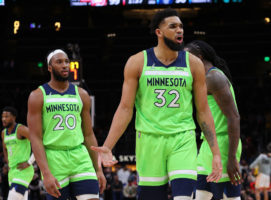 Karl-Anthony Towns explota con 60 puntos ante San Antonio
