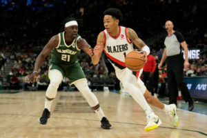 Anfernee Simons, unas dos semanas de baja por una lesión de rodilla