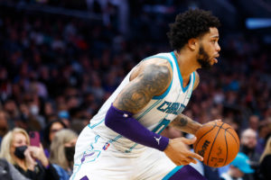Charlotte asesta otro golpe a unos Jazz con dudas
