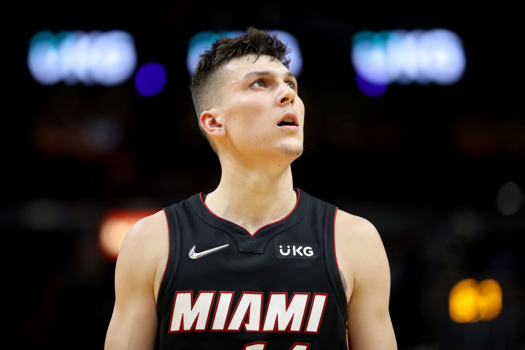 La defensa de los Heat fue decisiva ante unos 76ers sin Harden