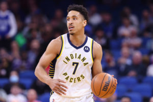 Brogdon lidera la remontada de los Pacers en Orlando