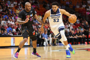 Magic Johnson sitúa a Karl-Anthony Towns entre los candidatos al MVP