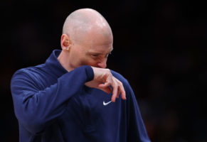 Rick Carlisle se ausentará del banquillo de los Pacers por causas personales