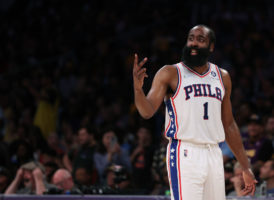 Erik Spoelstra destaca 'el peligro' que puede generar James Harden