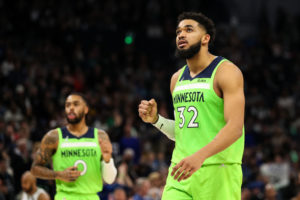 Minnesota se agarra a la lucha por el playoffs venciendo en Denver