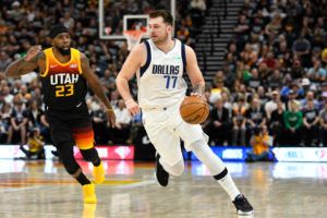 Dallas conquista Salt Lake City y ya es equipo de segunda ronda