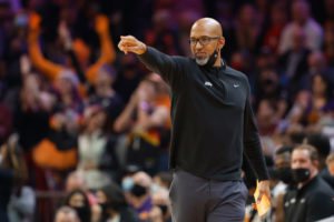 Monty Williams se corona como el mejor técnico entre sus compañeros