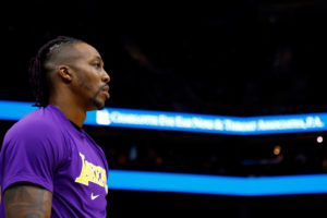 Howard muestra su amor por Los Ángeles y quiere seguir en Lakers