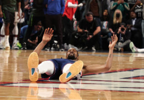 Kevin Durant carga las culpas de la temporada en su maltrecha rodilla