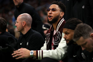 Simmons el desaparecido y los cambios que vienen