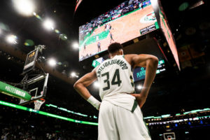 Udoka vs Giannis (o cómo intentar frenar a una fuerza imparable)
