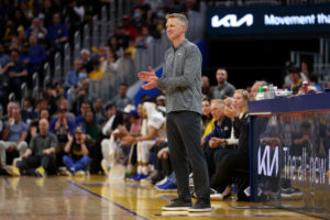 Steve Kerr se reincorpora a los Warriors para las finales del Oeste