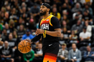 Los Jazz buscarán dar salida a Mike Conley