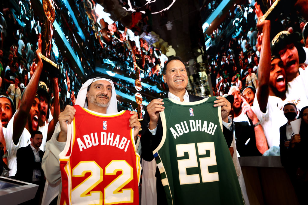 Hawks y Bucks jugarán dos partidos de pretemporada en Abu Dabi