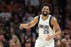 Spencer Dinwiddie se embolsará un 'bonus' por jugar las Finales de Conferencia