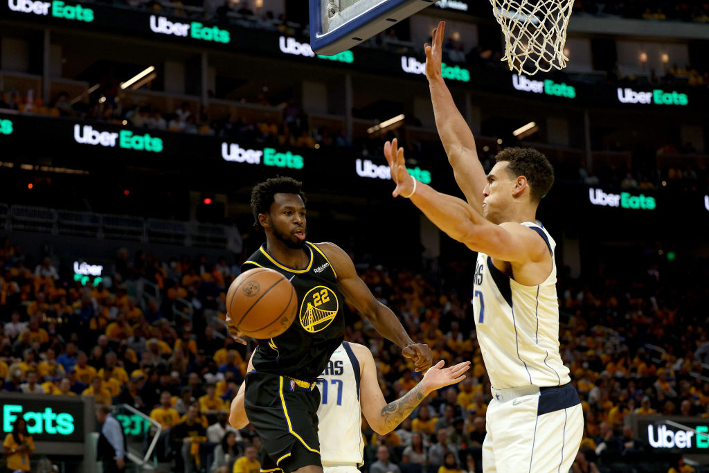 Andrew Wiggins, duda para el tercer partido ante Dallas