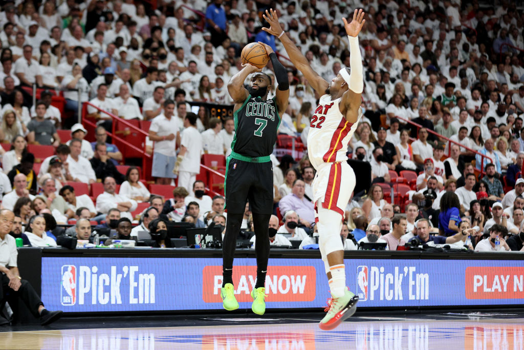 Una gran segunda parte da el 3-2 a los Celtics