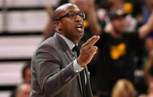 Mike Brown, nuevo entrenador de los Sacramento Kings