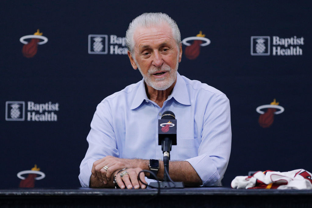 Pat Riley reta a Tyler Herro: "Ven al training camp y gánate la titularidad"