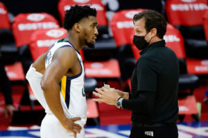 Donovan Mitchell, sorprendido y decepcionado con la salida de Snyder