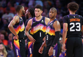 Los Phoenix Suns sufrieron un brote de COVID-19 durante las semifinales de conferencia