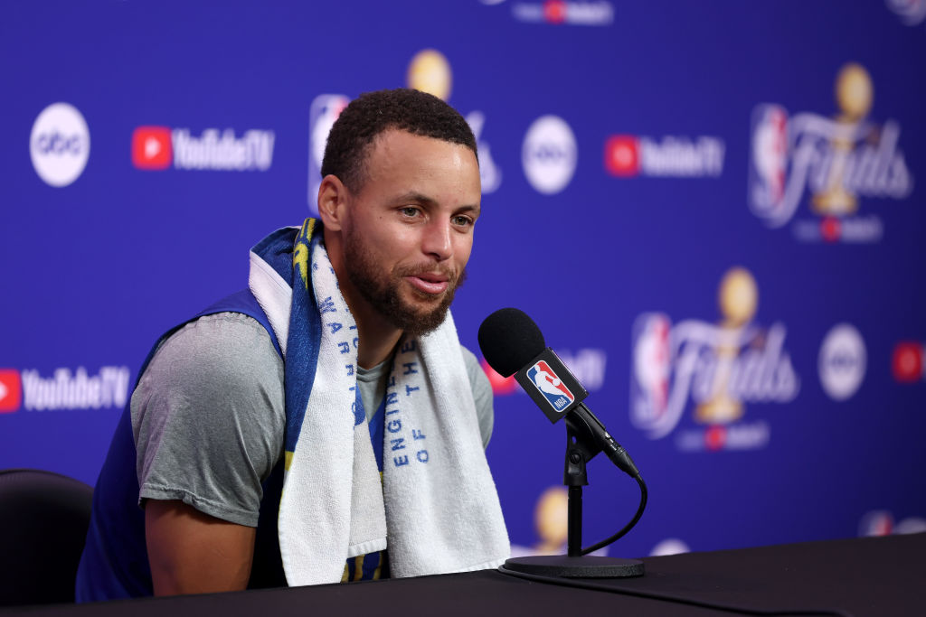 Curry explica cómo el final de la temporada pasada le ha ayudado este curso
