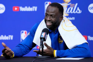 Draymond Green, sobre ver juntos a LeBron e Irving: "No nos vencerán"