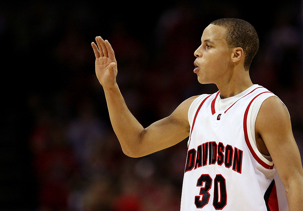 Davidson retirará el número '30' de Stephen Curry