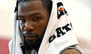 Kevin Durant se ha aislado desde su petición de traspaso