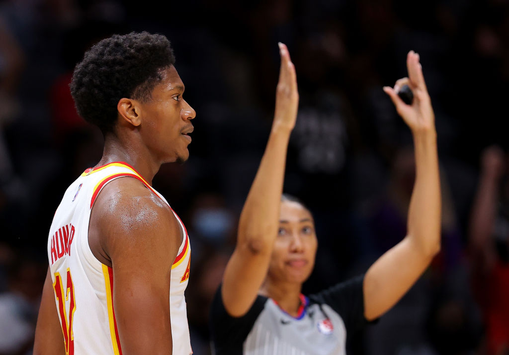 Atlanta Hawks y De'Andre Hunter se estancan en su negociación